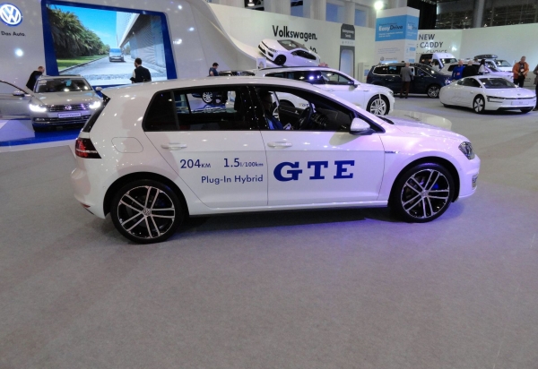 Volkswagen Golf GTE na wystawie Poznań Motor Show 2015