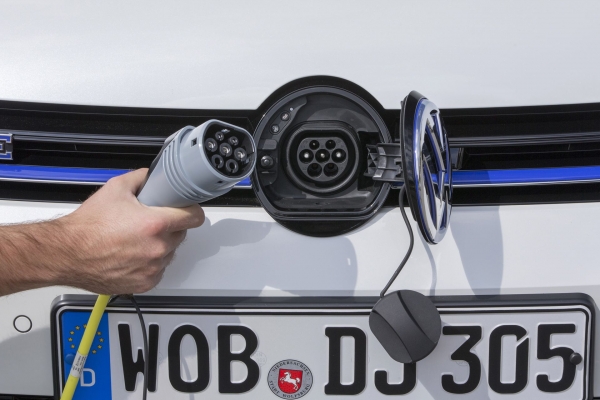 Volkswagen Golf GTE