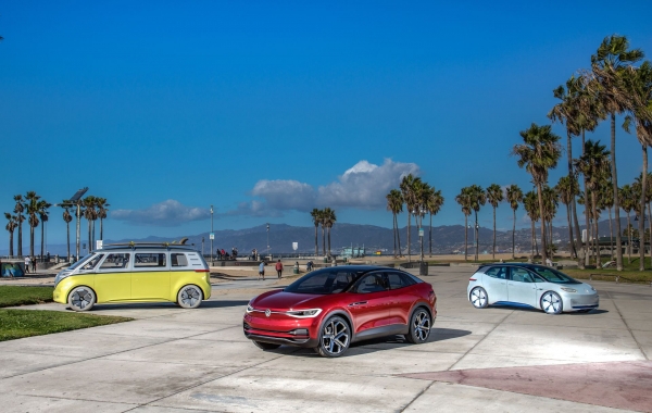 Volkswagen I.D. BUZZ, I.D. CROZZ i I.D.