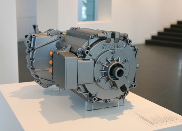 Volvo C30 Electric II - silnik trakcyjny firmy Siemens