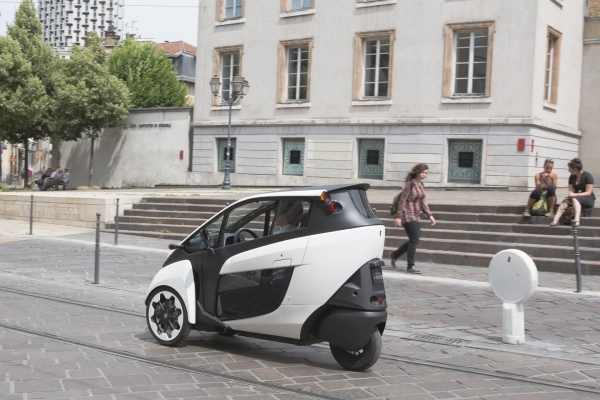 Toyota i-Road dla wypożyczalni Citélib by Ha:mo w Grenoble