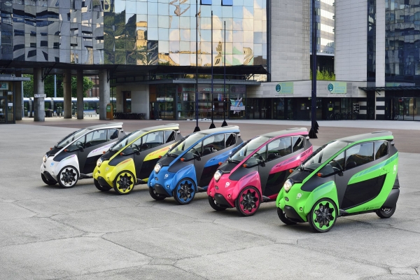 Toyota i-Road dla wypożyczalni Citélib by Ha:mo w Grenoble