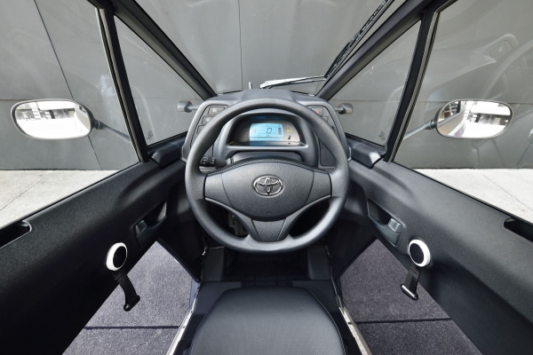 Toyota i-Road dla wypożyczalni Citélib by Ha:mo w Grenoble