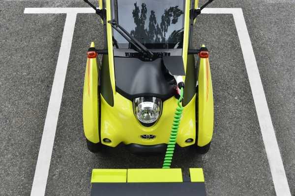Toyota i-Road dla wypożyczalni Citélib by Ha:mo w Grenoble