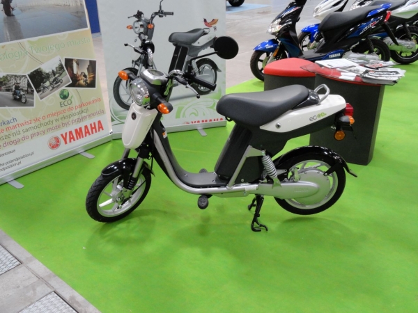 Yamaha EC-03