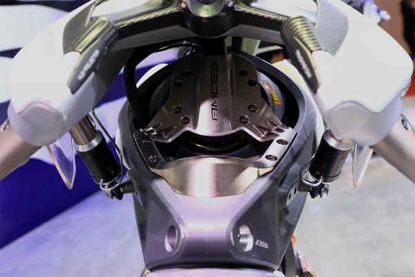 Yamaha MOTOROiD