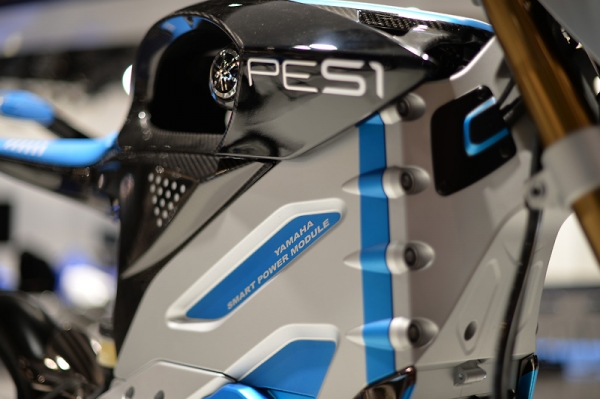 Yamaha PES1