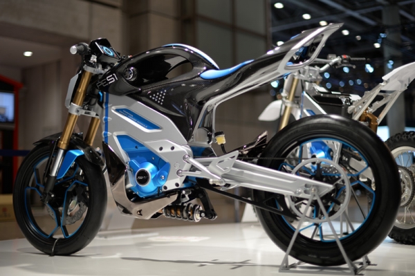 Yamaha PES1