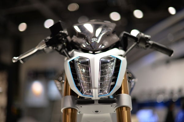 Yamaha PES1