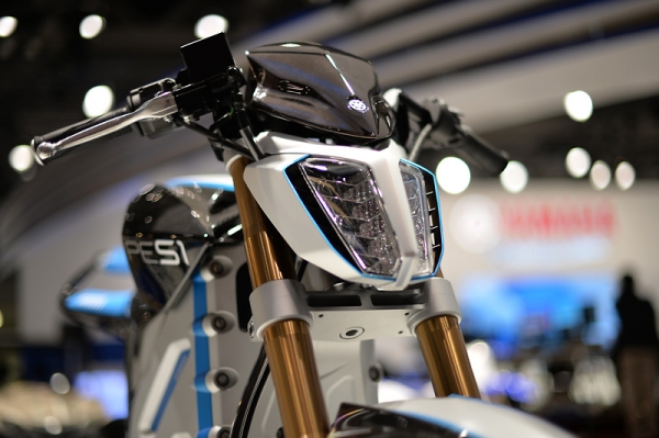 Yamaha PES1