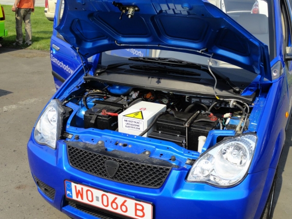 Zlot EV Żyrardów 2011 - testowy samochód elektryczny Instytutu Transportu Samochodowego