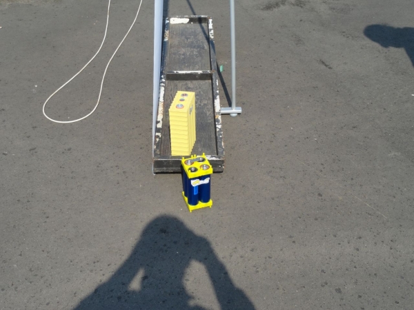 Zlot EV Żyrardów 2011 - akumulatory w ofercie  firmy 3xE - samochody elektryczne