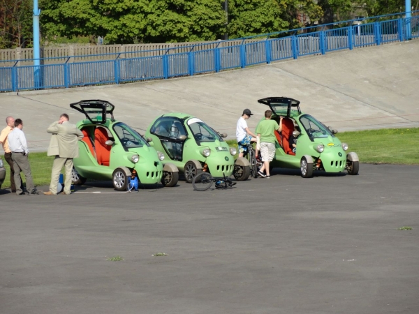 Zlot EV Żyrardów 2011 - Re-Volty firm Impact Automotive Technologies i 3xE - samochody elektryczne